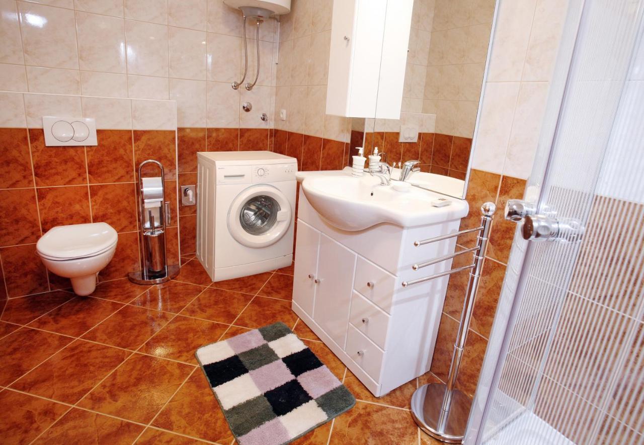 Apartment Fila I Jure Solin Chambre photo