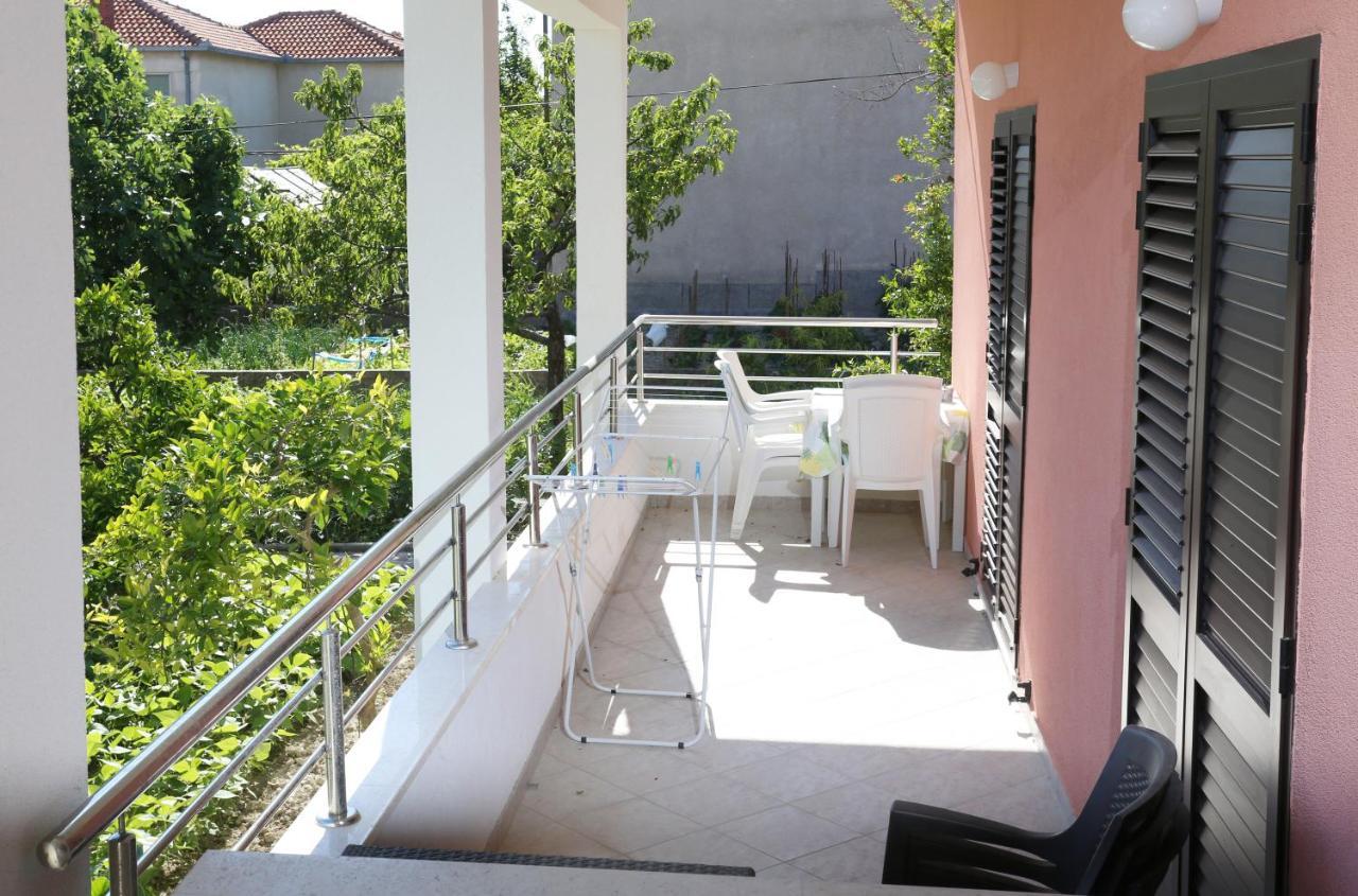 Apartment Fila I Jure Solin Chambre photo